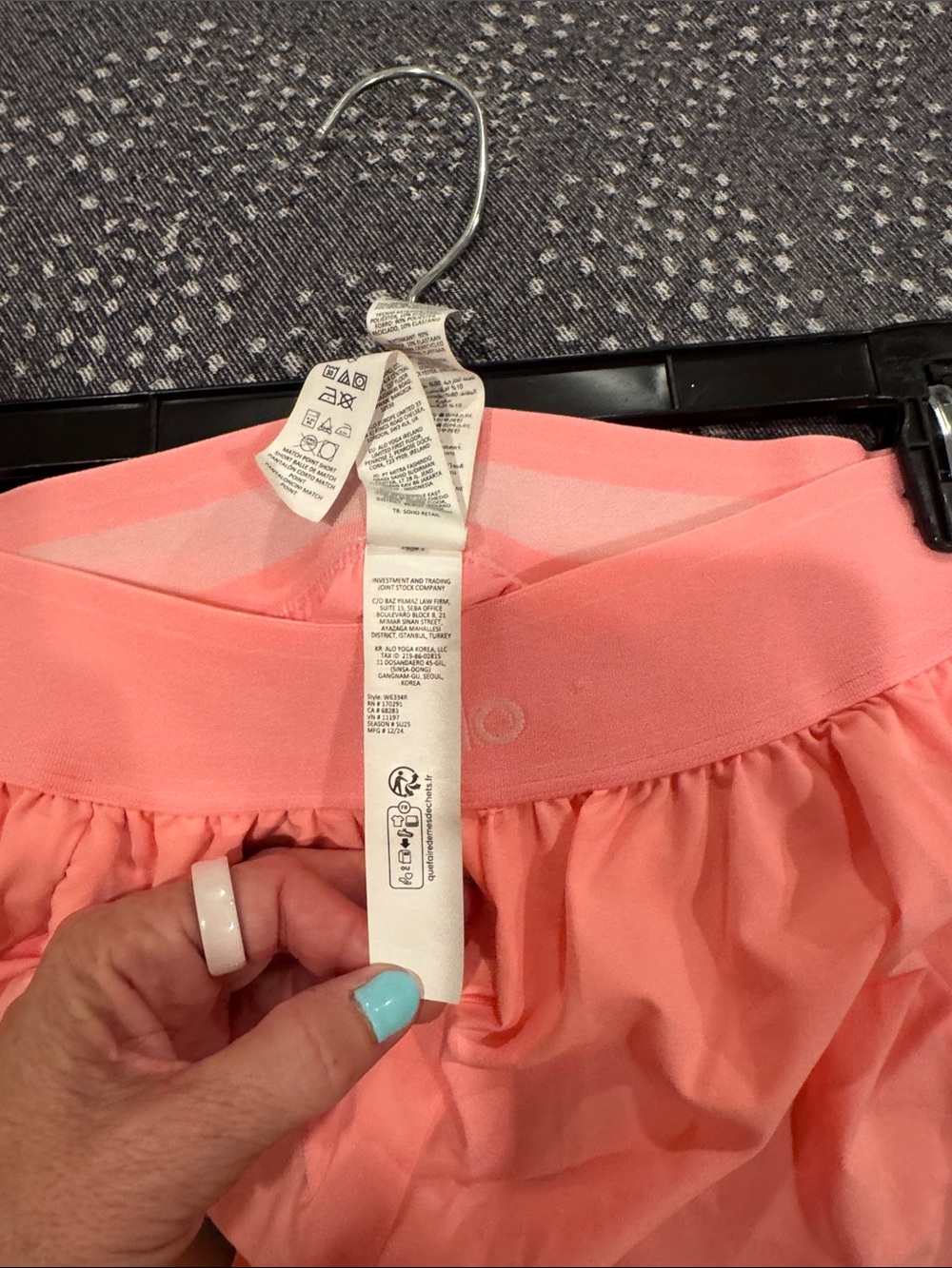 ALO Yoga Match Point Short size small-Neon Bubblegum - Picture 13 of 15